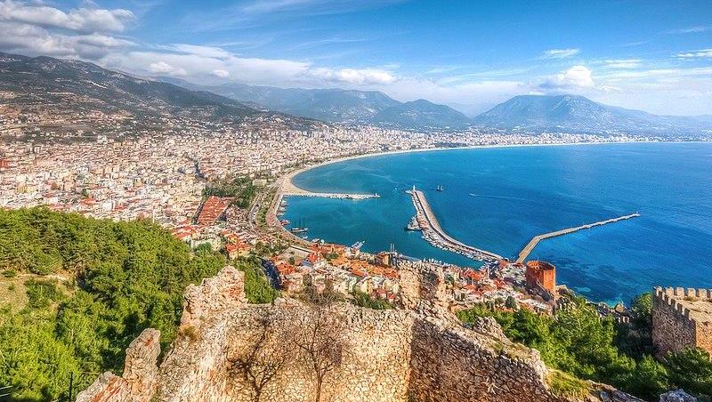 Alanya City Tour Rehberi: Kale, Teleferik, Damlataş ve Şehir Manzarası