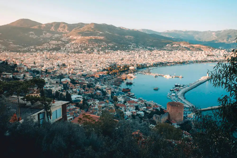 Alanya’da Yapılacak En İyi Aktiviteler: Tatilinizi Unutulmaz Hale Getirecek Turlar