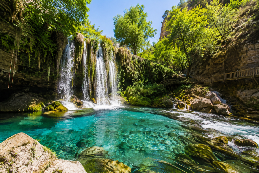 Side-Manavgat Gizli Cennet Şelalesi turunda doğa manzarası