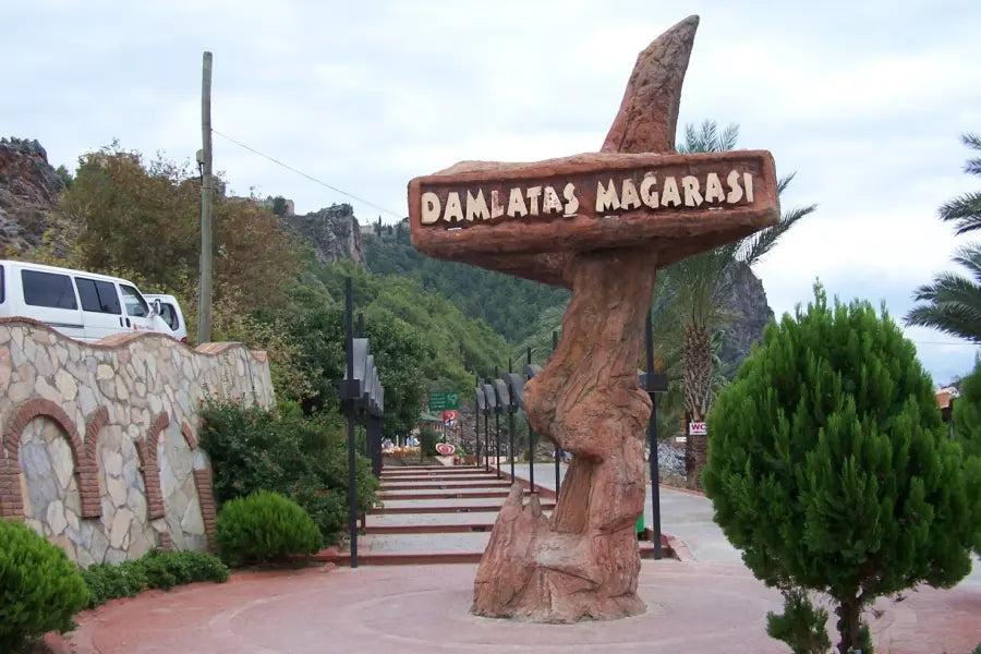 Alanya Cable Car City and Castle Tour with panoramic views and historic castle visit