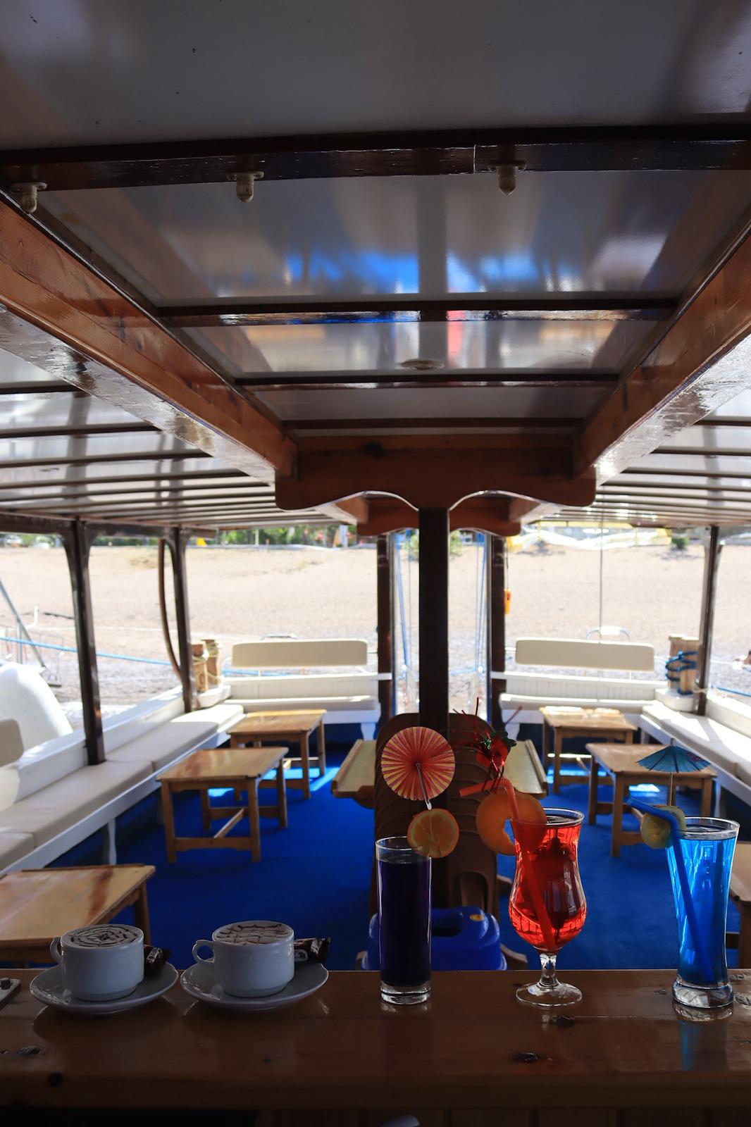 Alanya Relax Boat Tour with swimming breaks, peaceful sea views and a relaxing Mediterranean cruise