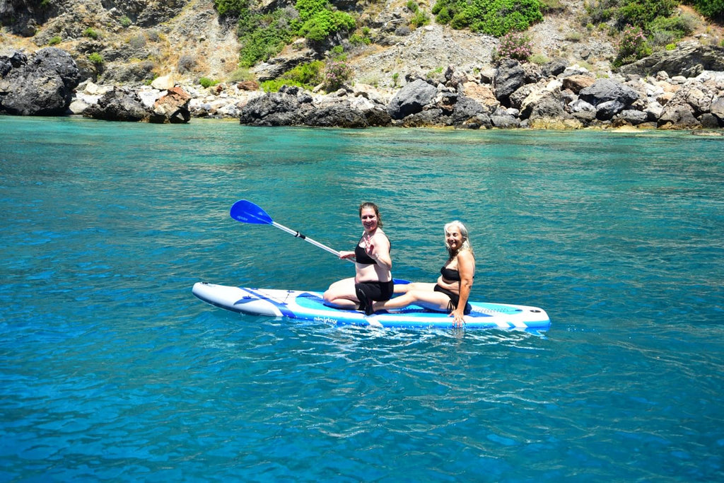 Relax-Bootstour ab Gazipaşa zu Delik Deniz und der Kral-Koyu-Bucht mit Badepausen